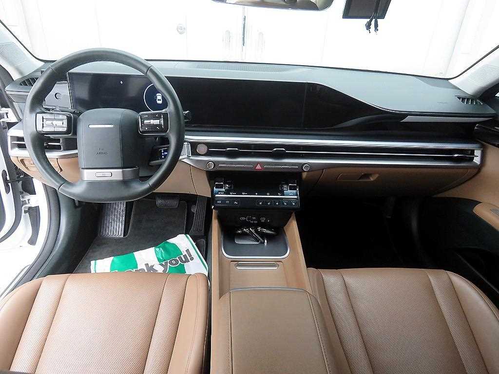 HYUNDAI Grandeur - Vista 8