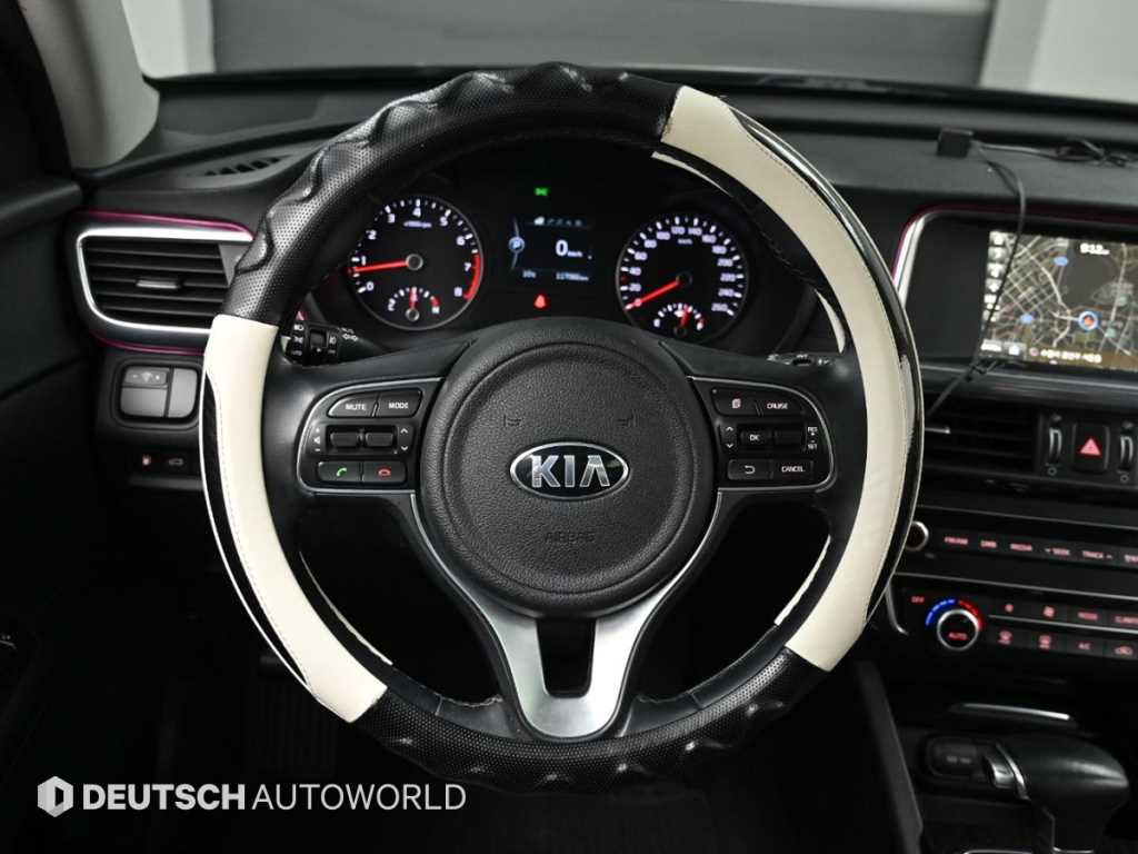 KIA K5 2016 Negro - Importación desde Corea - HF Imports Iquique - Foto 13