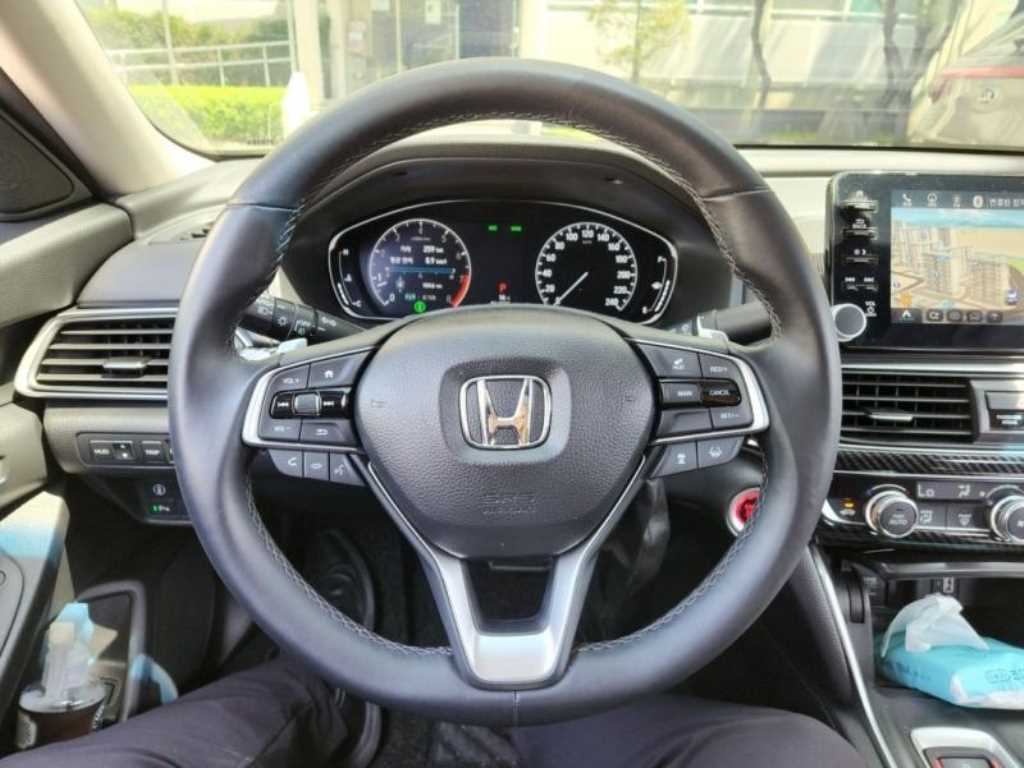 Honda Accord - Vista 5