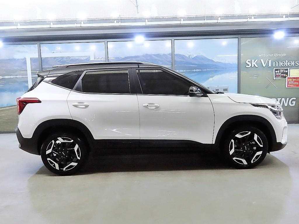 KIA Seltos - Vista 3