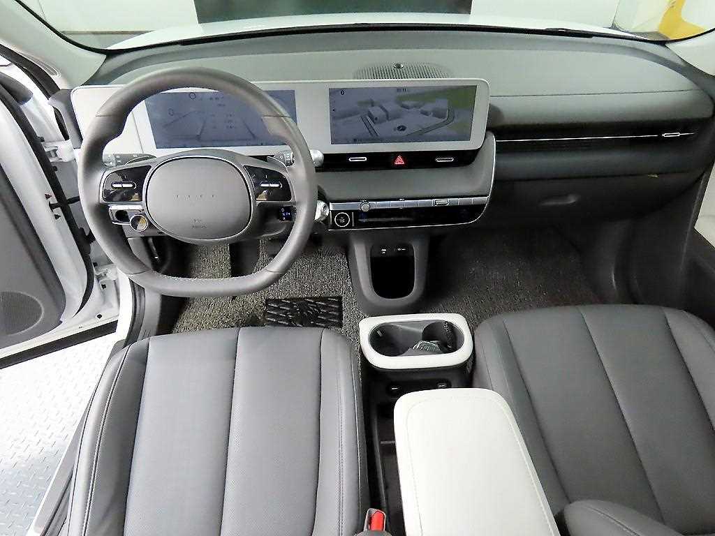 HYUNDAI Ioniq 5 - Vista 7