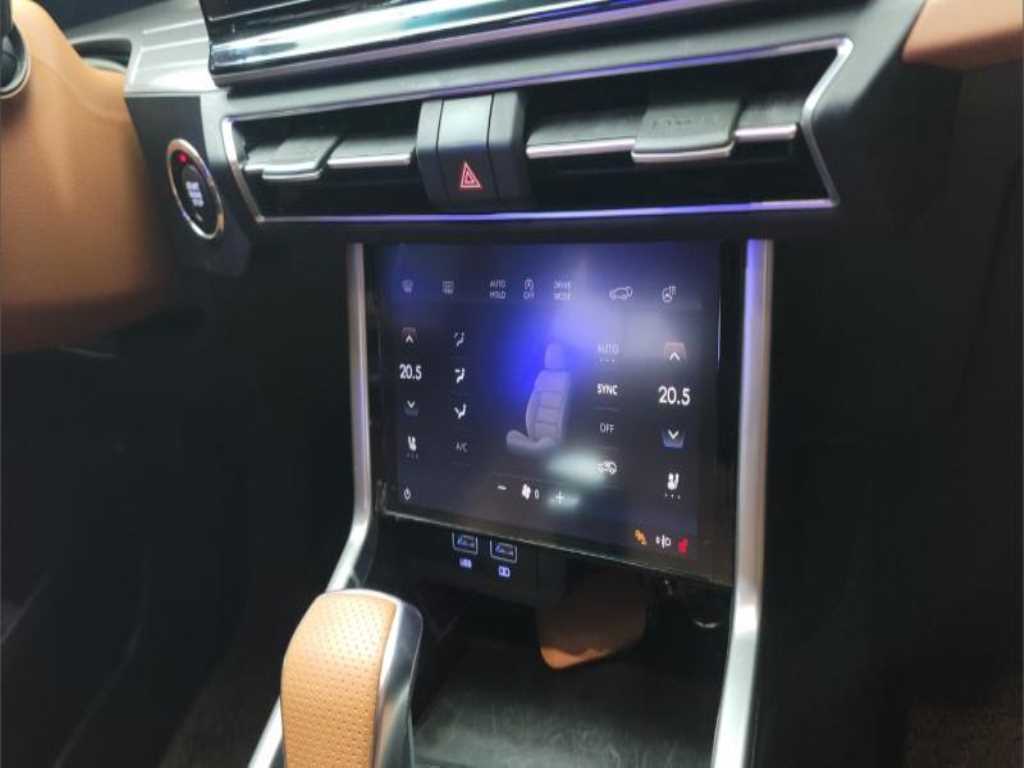 Ssangyong Torres - Vista 9