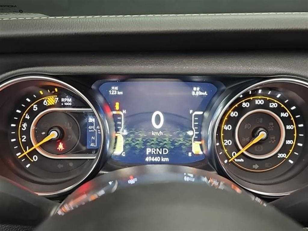 Jeep Wrangler - Vista 6