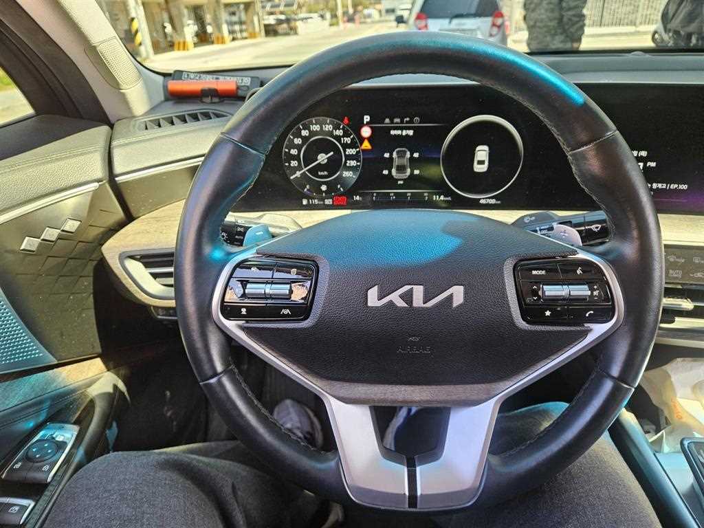 KIA K8 - Vista 12