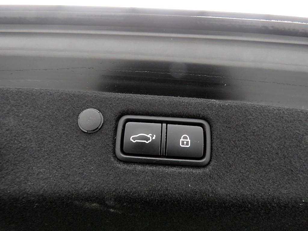 HYUNDAI Grandeur - Vista 5