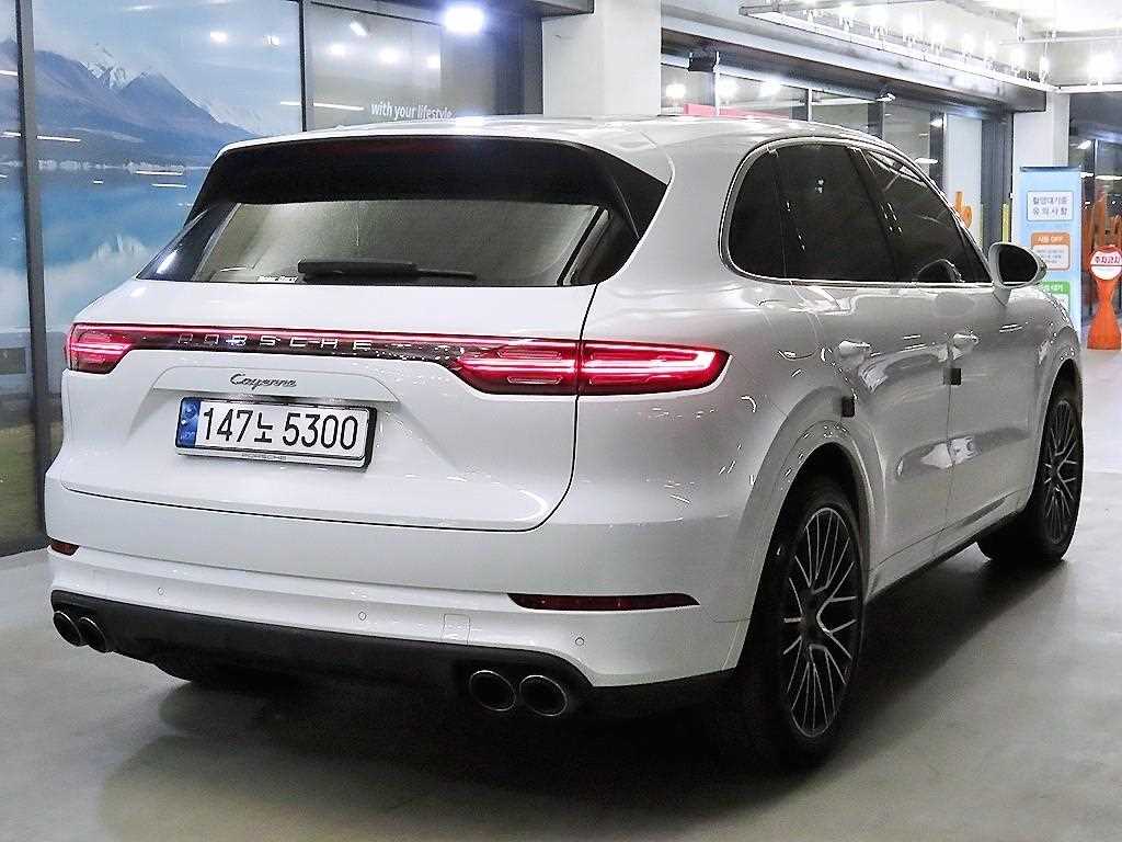 Porsche Cayenne - Vista 4