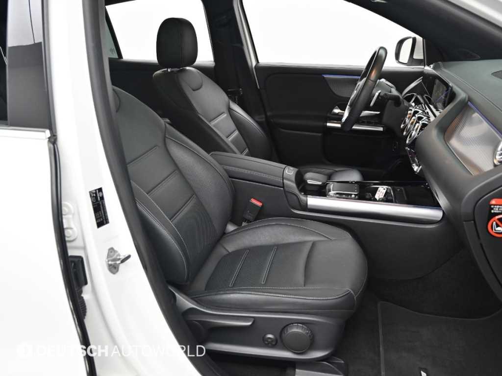 Mercedes Benz EQA - Vista 10
