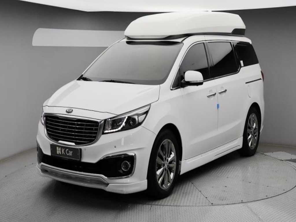 KIA Carnival 2018 - Importación desde Corea - HF Imports Iquique - Foto 1