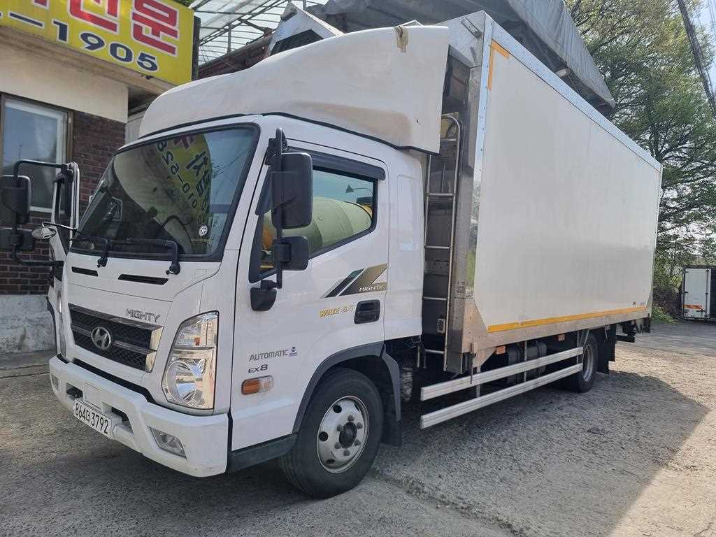 medium and large cargo truck 2023 Blanco - Importación desde Corea - HF Imports Iquique - Foto 1