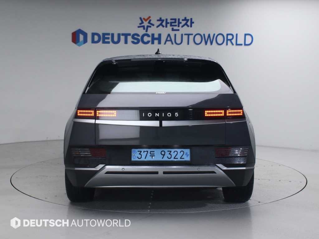 HYUNDAI Ioniq 5 - Vista 4