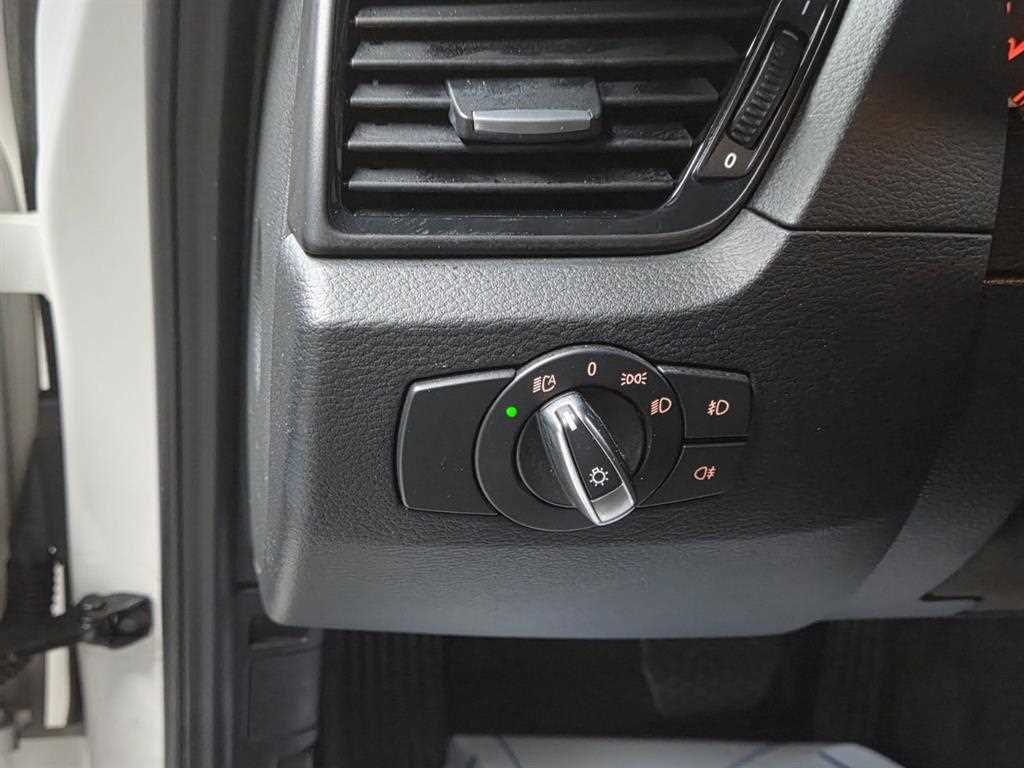 BMW X1 2015 Blanco - Importación desde Corea - HF Imports Iquique - Foto 13