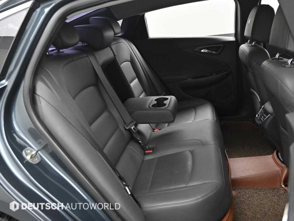 Chevrolet Malibu - Vista 12