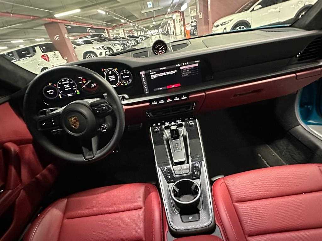 Porsche 911 - Vista 5