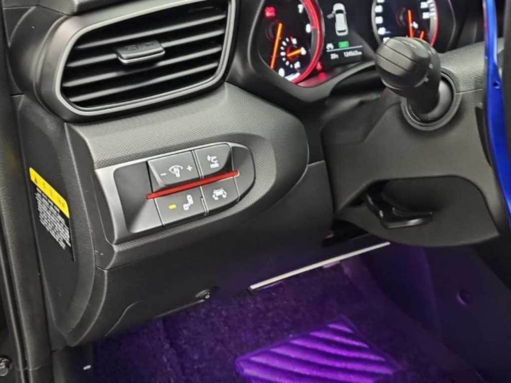 HYUNDAI Veloster 2018 Negro - Importación desde Corea - HF Imports Iquique - Foto 18