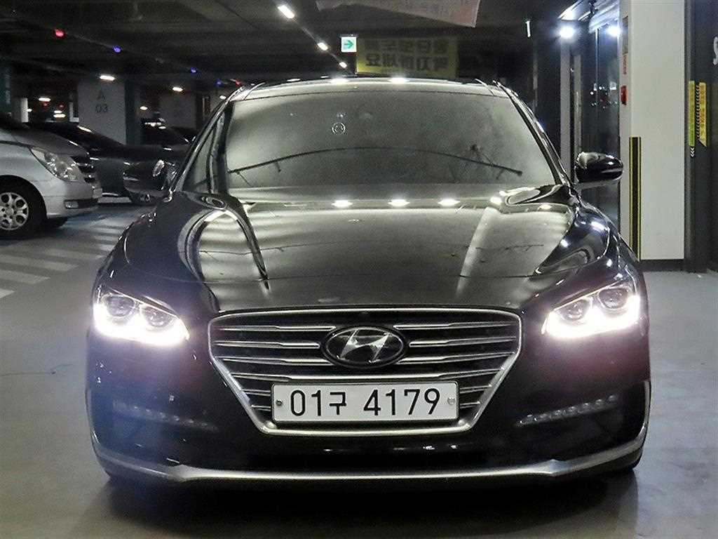 HYUNDAI Grandeur - Vista 2