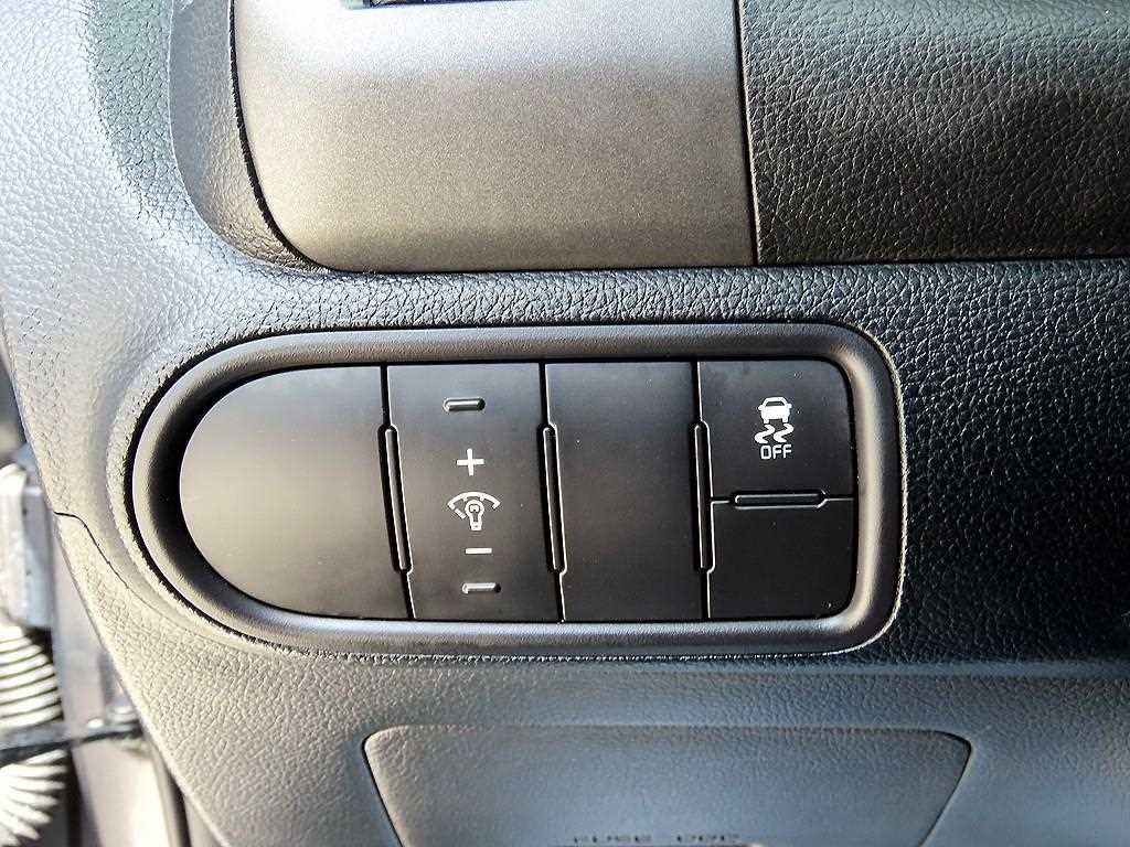 KIA K3 - Vista 12