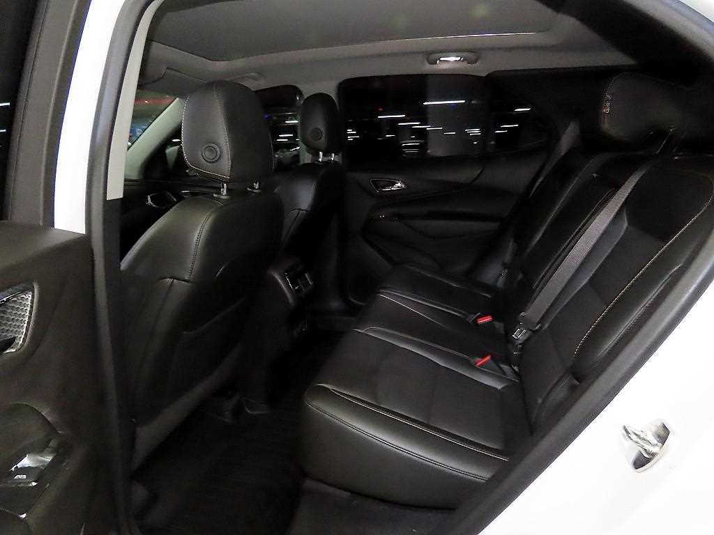 Chevrolet Equinox - Vista 7