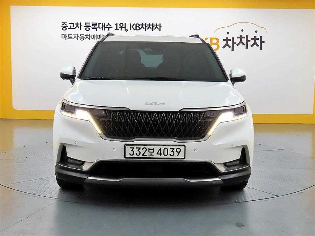 KIA Carnival 2022 Blanco - Importación desde Corea - HF Imports Iquique - Foto 1