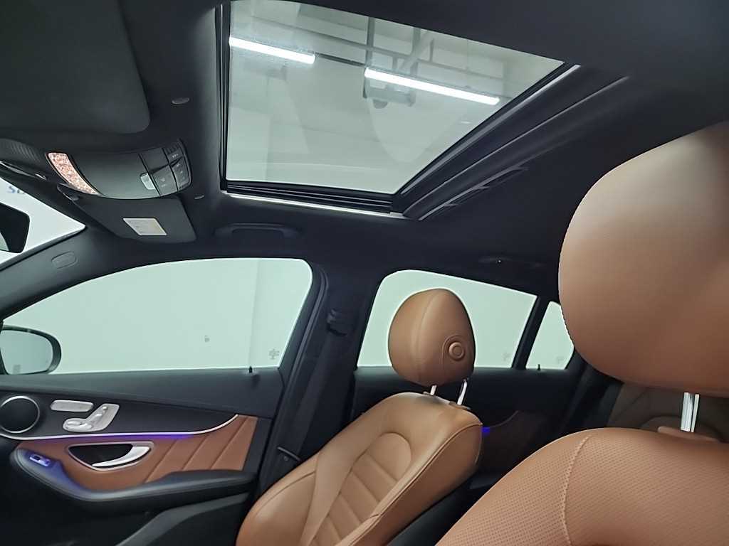 Mercedes Benz GLC Class 2022 Negro - Importación desde Corea - HF Imports Iquique - Foto 15