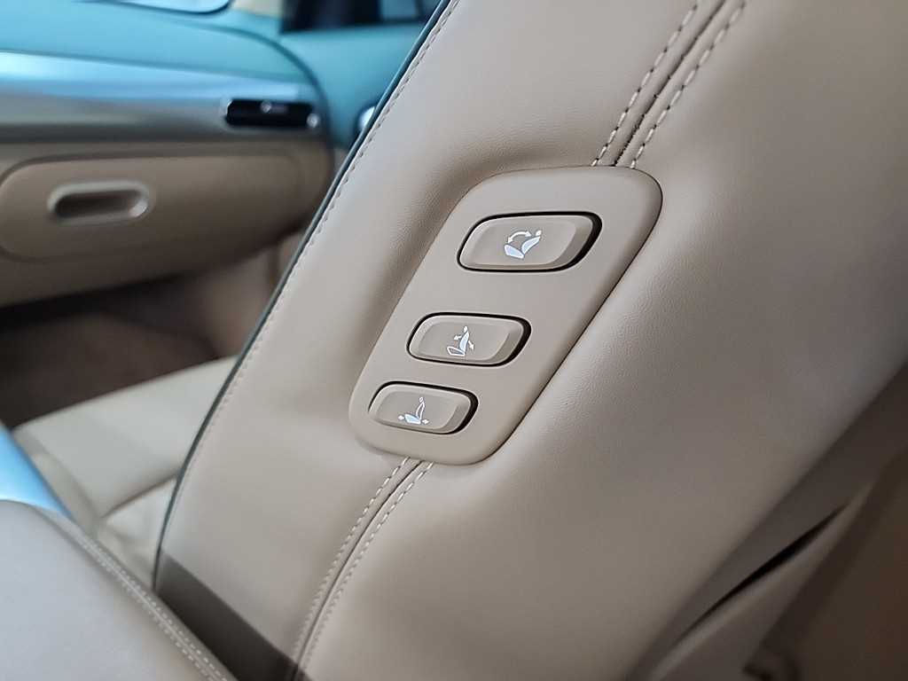 Genesis GV60 2022 Blanco - Importación desde Corea - HF Imports Iquique - Foto 14