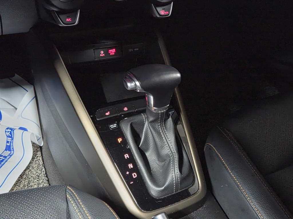KIA Stonic - Vista 9