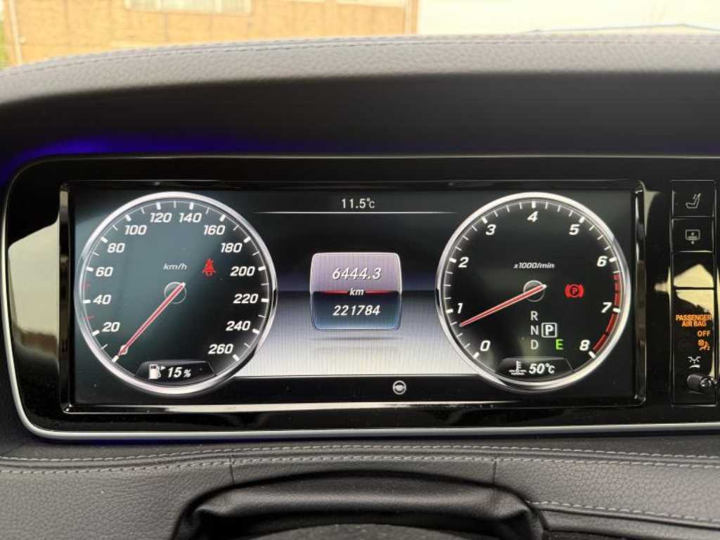 Mercedes Benz S Class - Vista 9