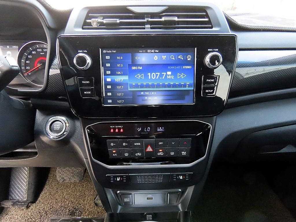 Ssangyong Tivoli 2024 Blanco - Importación desde Corea - HF Imports Iquique - Foto 14