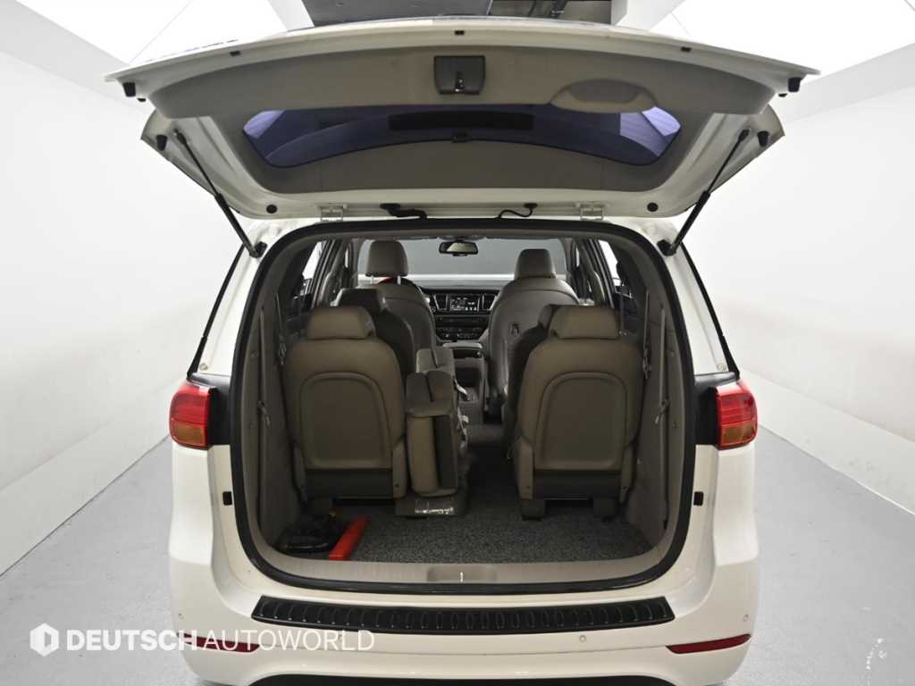 KIA Carnival 2018 - Importación desde Corea - HF Imports Iquique - Foto 19