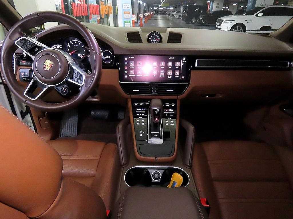 Porsche Cayenne - Vista 10