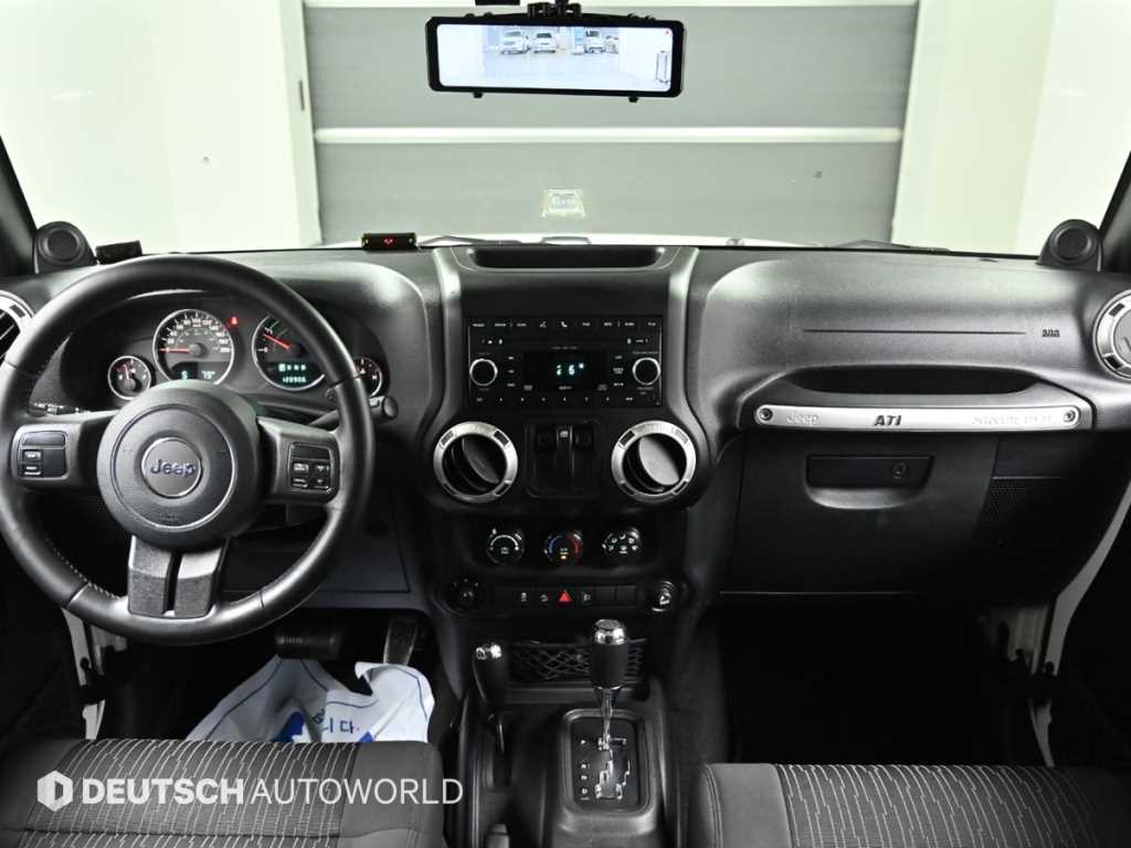 Jeep Wrangler - Vista 7