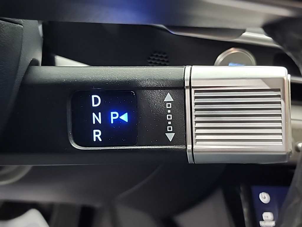 HYUNDAI Grandeur - Vista 8
