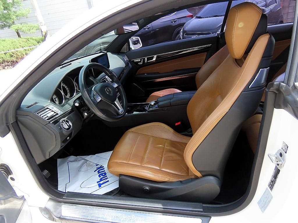 Mercedes Benz E class - Vista 5