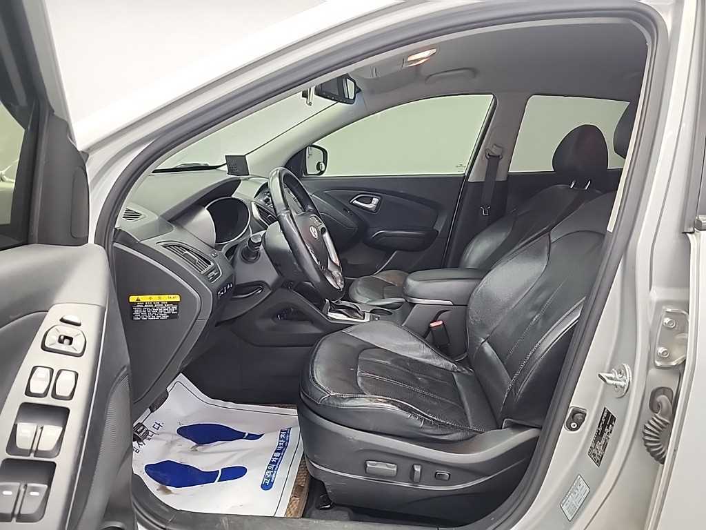 HYUNDAI Tucson - Vista 11