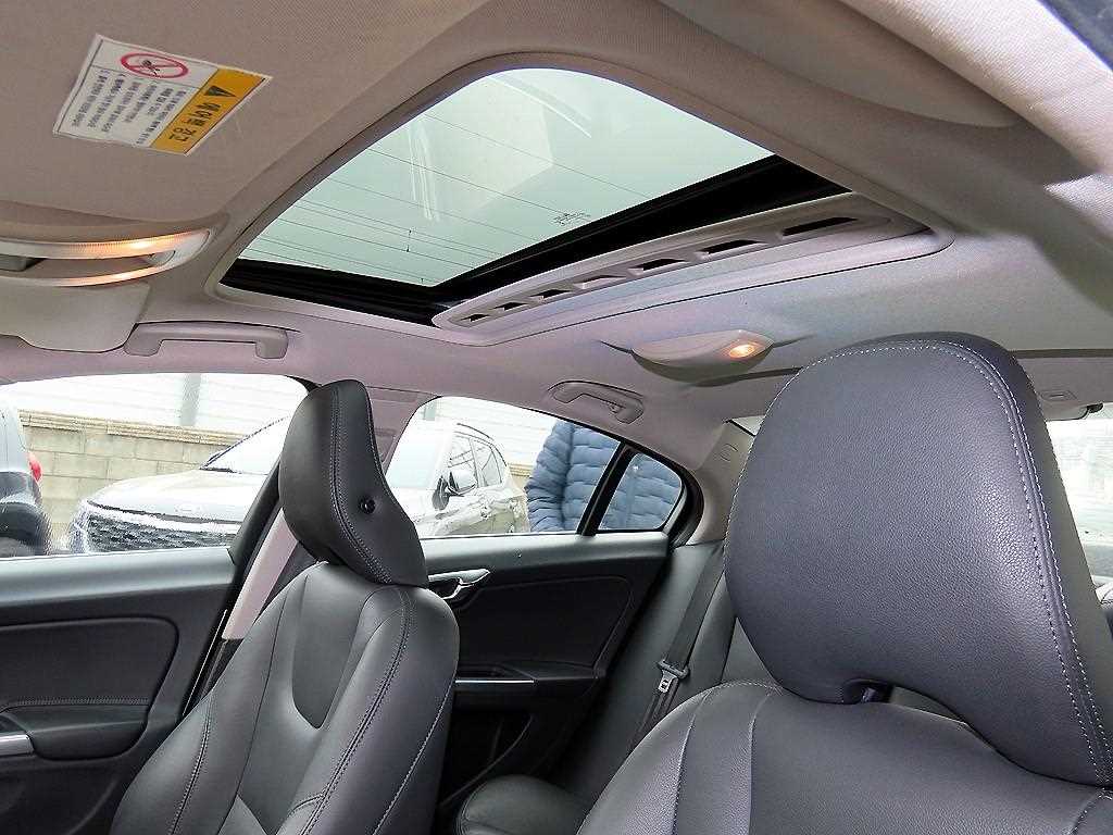 Volvo S60 2014 - Importación desde Corea - HF Imports Iquique - Foto 18