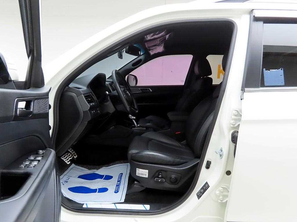 Ssangyong Rexton - Vista 11