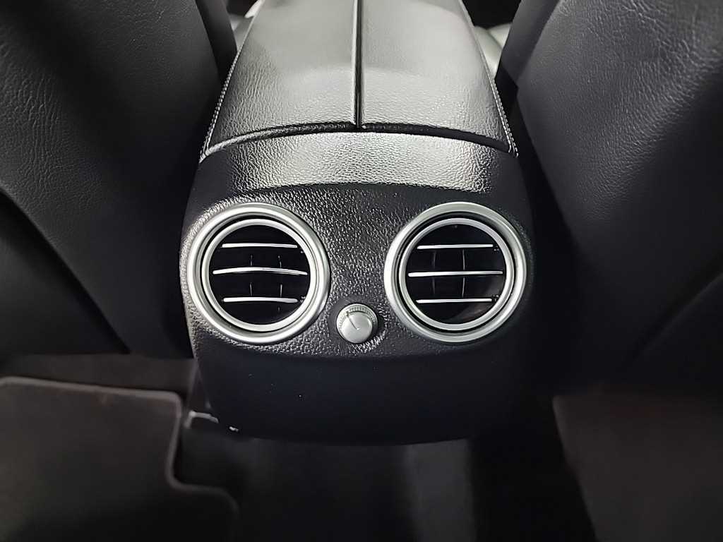 Mercedes Benz GLC Class 2020 Negro - Importación desde Corea - HF Imports Iquique - Foto 13