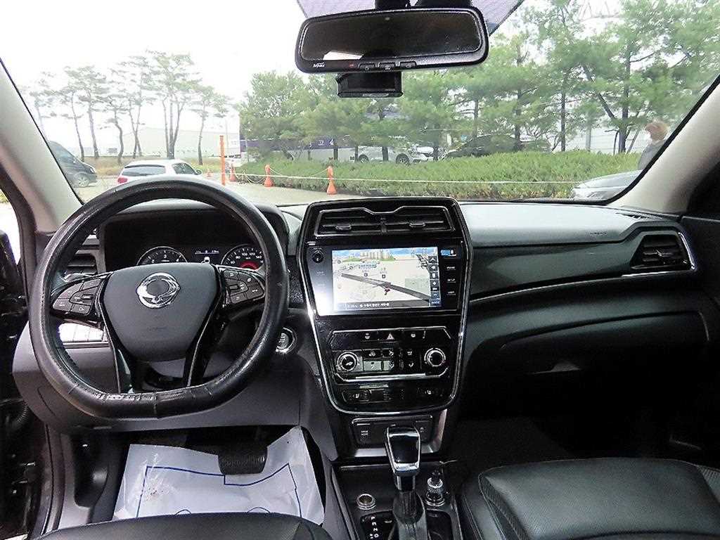 Ssangyong Tivoli - Vista 7