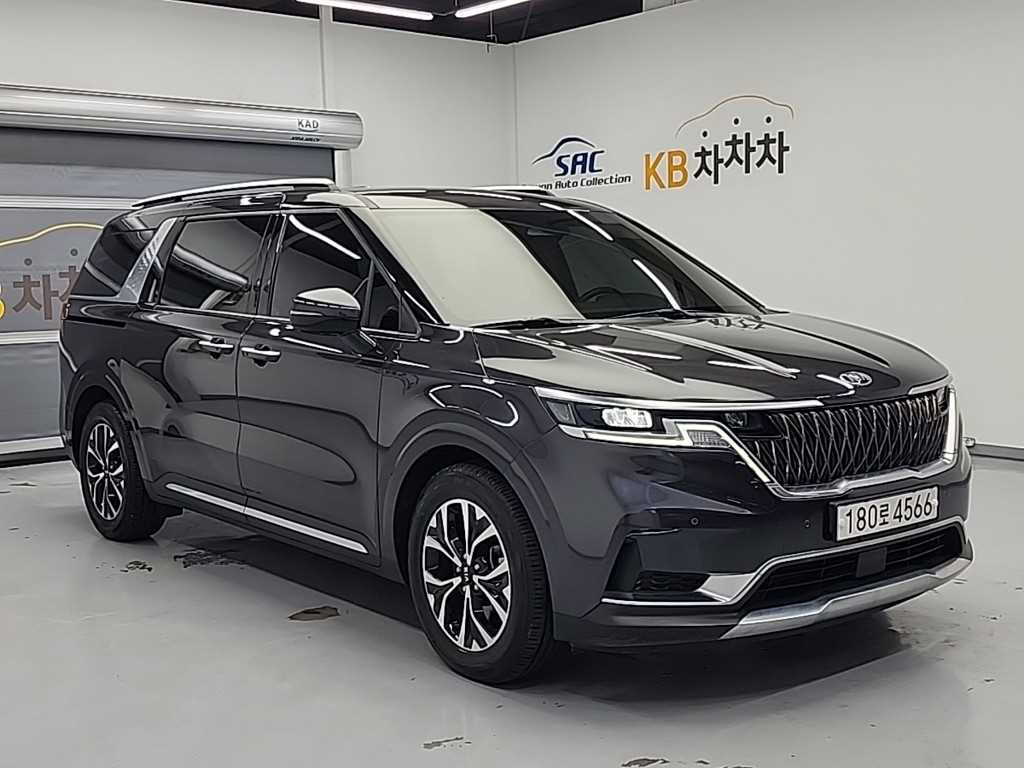 KIA Carnival - Vista 4