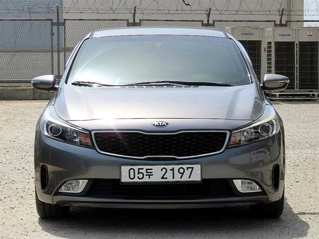 KIA K3 2017 - Importación desde Corea - HF Imports Iquique - Foto 1