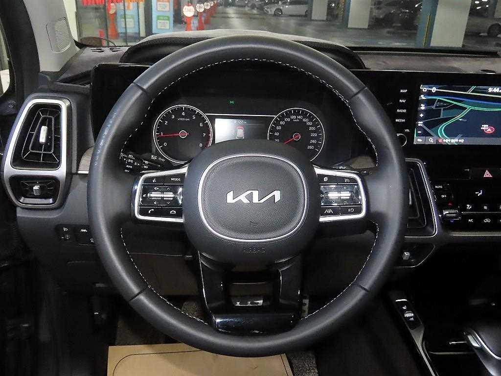 KIA Sorento - Vista 8