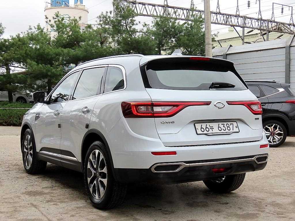 SAMSUNG QM6 - Vista 3