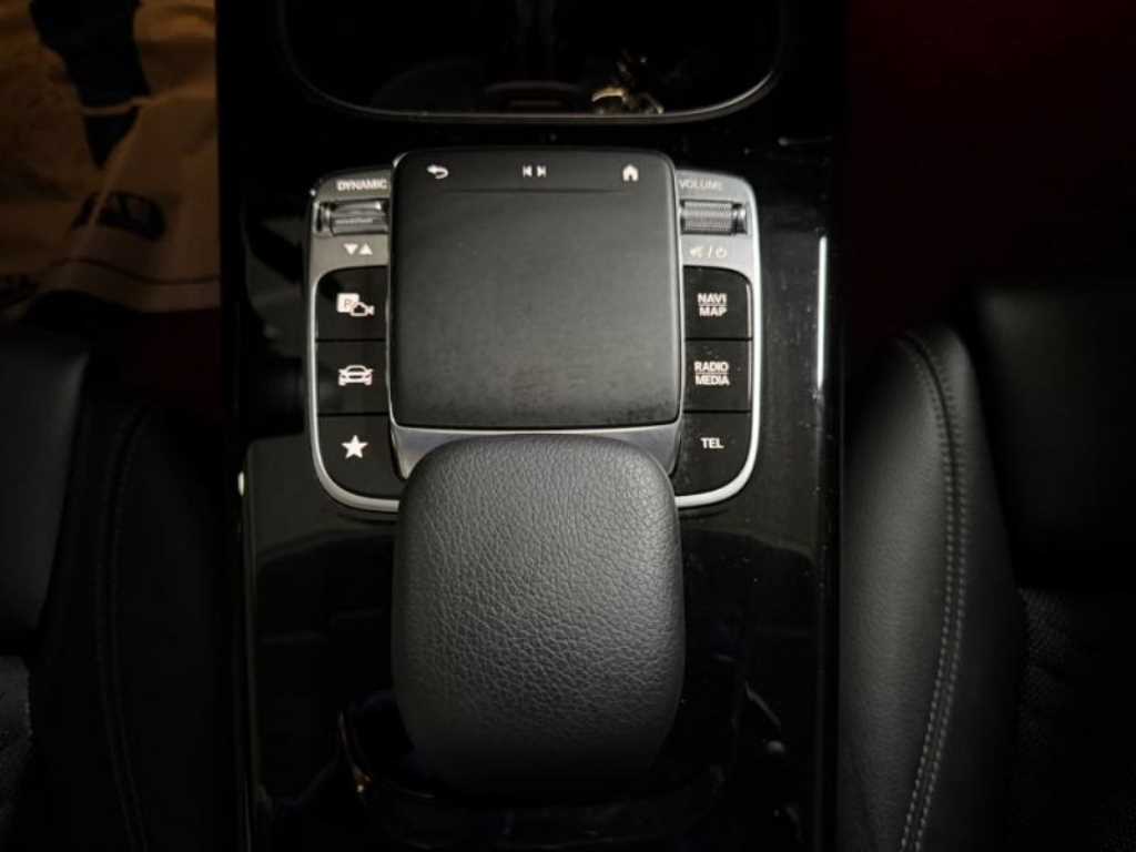 Mercedes Benz A Class 2019 Blanco - Importación desde Corea - HF Imports Iquique - Foto 13