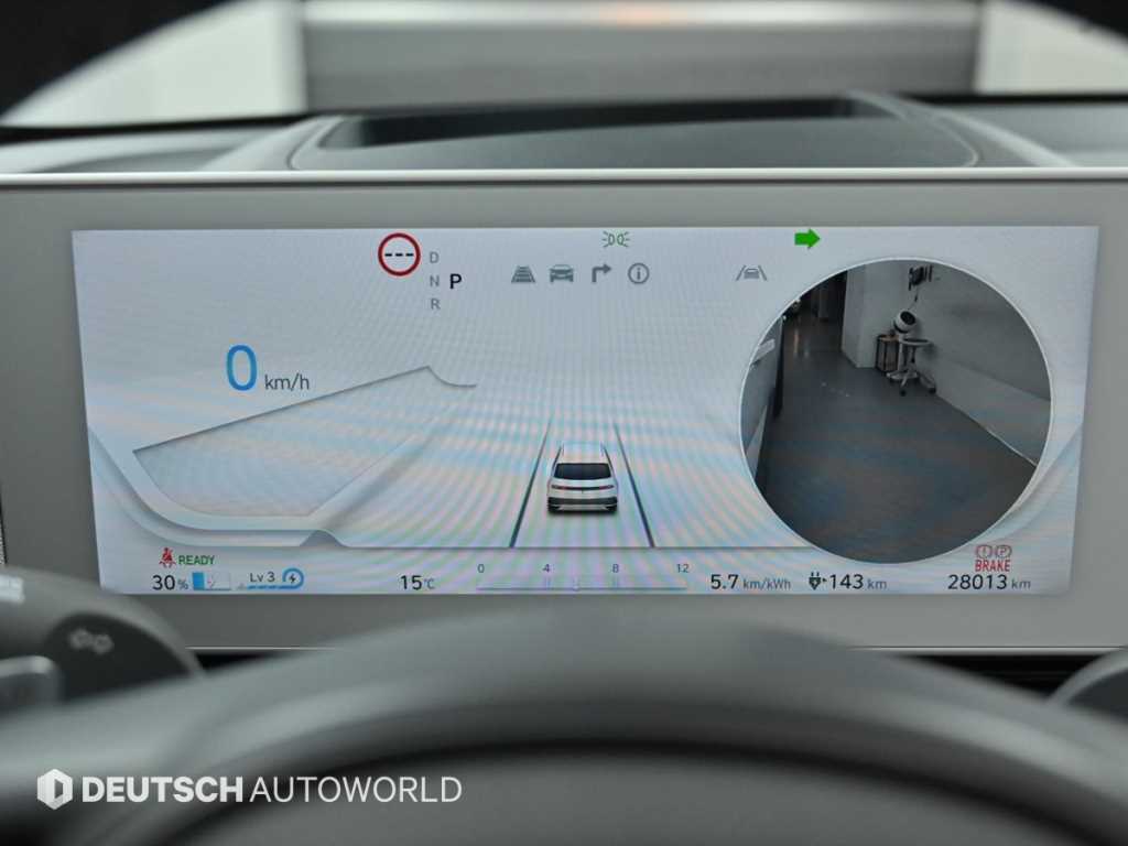HYUNDAI Ioniq 5 - Vista 8