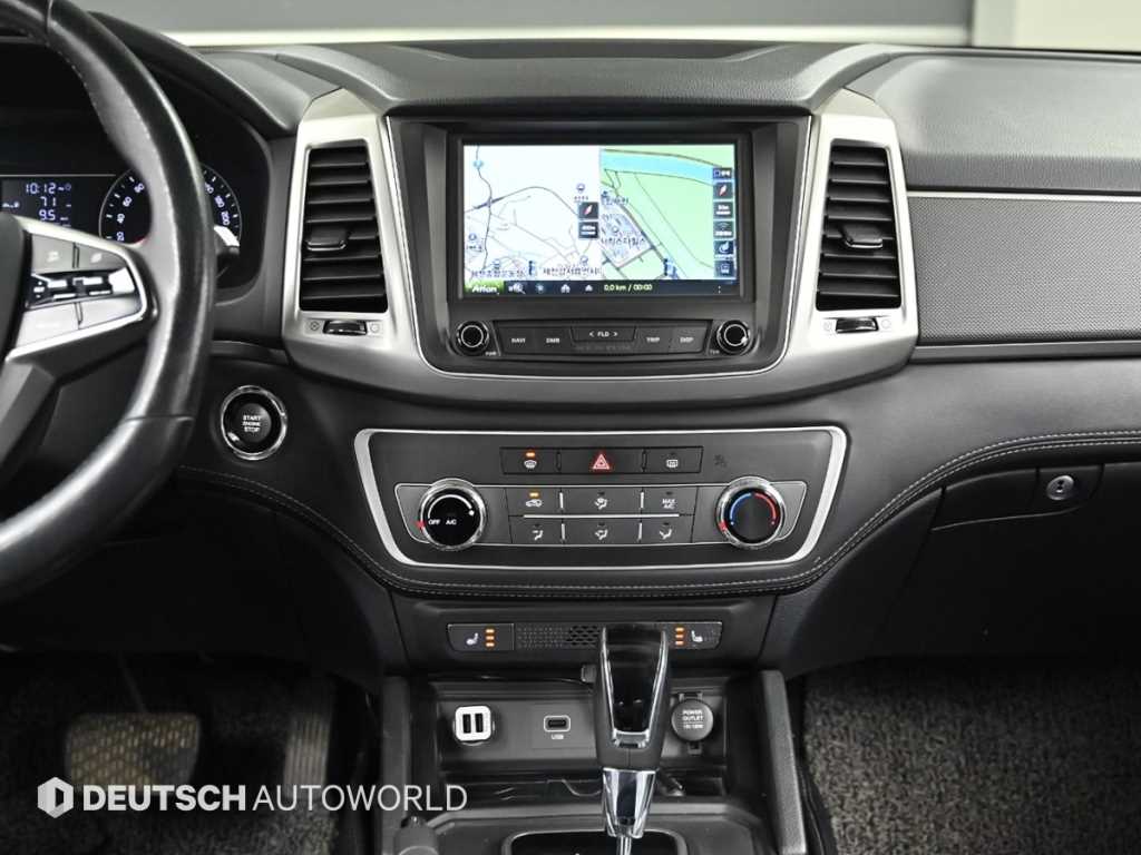 Ssangyong Rexton 2018 Gris - Importación desde Corea - HF Imports Iquique - Foto 14