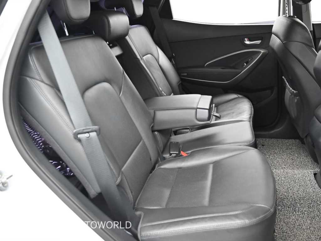 HYUNDAI Santa Fe - Vista 12