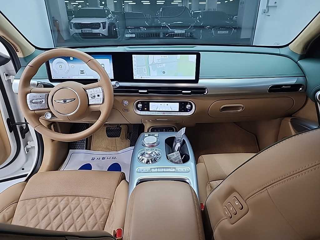 Genesis GV60 - Vista 7