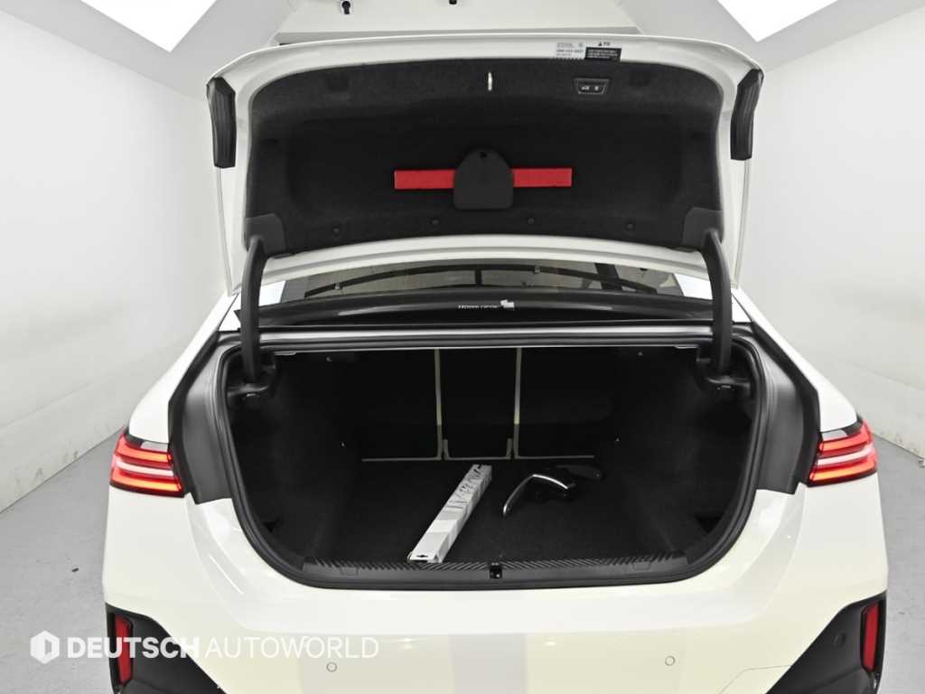BMW 5 Series 2024 Blanco - Importación desde Corea - HF Imports Iquique - Foto 13