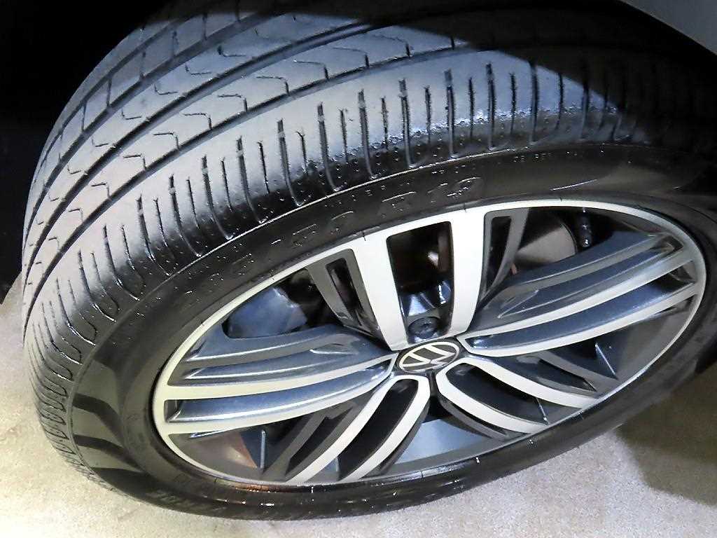 Volkswagen Tiguan 2023 Gris - Importación desde Corea - HF Imports Iquique - Foto 20