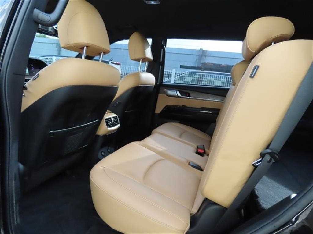 KIA Mohave - Vista 8