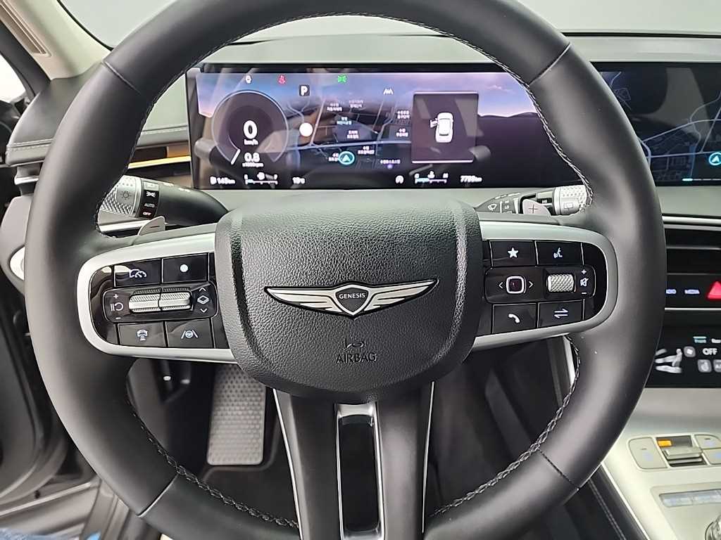 Genesis GV70 - Vista 9